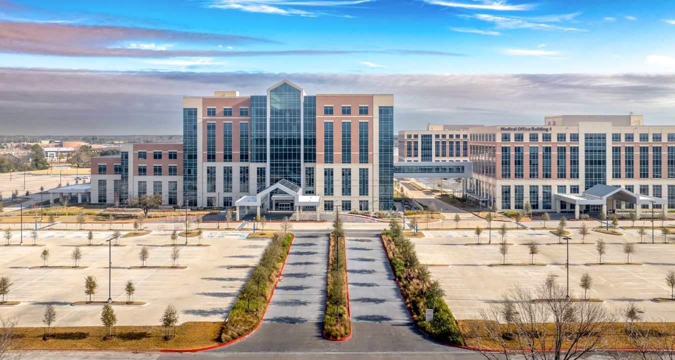 Exterior view of the Houston Methodist Hospital Cypress campus